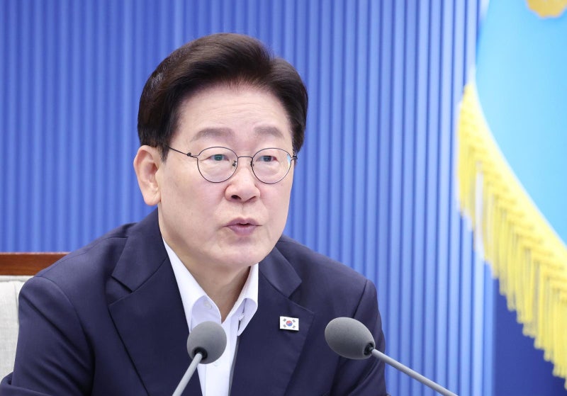 李 “청년 취약계층 돼 가… 보편적 지원 문턱 낮춰야”