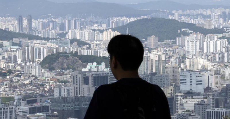 서울 강남권 아파트값 상승세 둔화… 세제개편 발표전 관망세 때문인듯