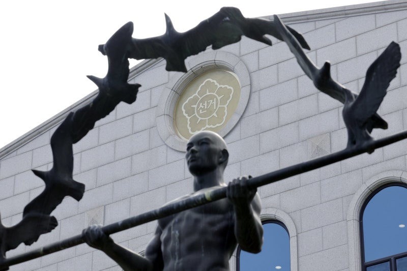 선 관위, ‘투표용지 부족’ 서울시장 선거소청 기각