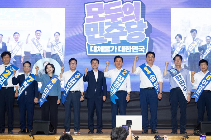 與 최고위원 5위 싸움도 치열… 친명 ‘김용 구하기’ vs 친청 ‘이성윤 살리기’