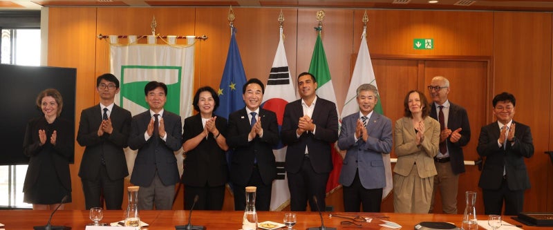페라리 만든 伊 산업에서… 충남, ‘연대 경제’ 배운다