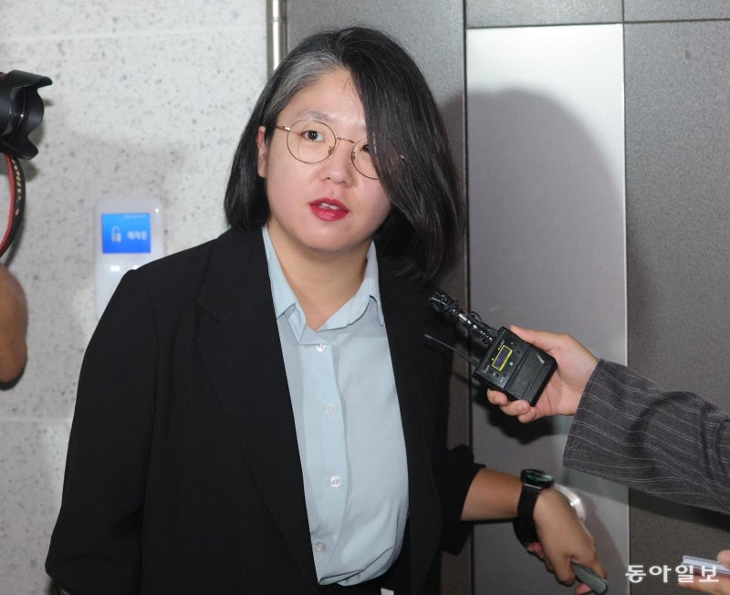 용혜인, 비례의원직 사퇴 거부… 국힘 “年11억 정당보조금 때문”