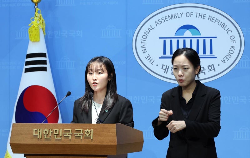 용혜인黨, 비례의원직 사퇴 일축…“새로운 선례 만들어지는 것”