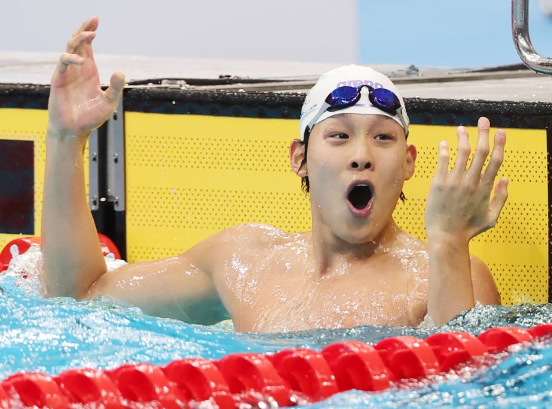 [속보]김영범, 수영 男<b>자유형 50m</b> 금메달…대회 신기록