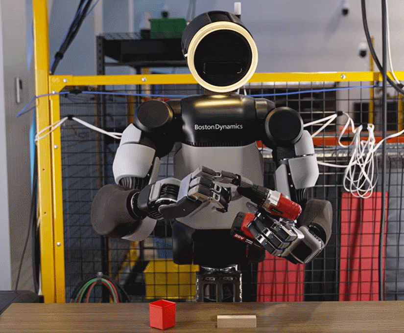 Boston Dynamics 유튜브 캡처