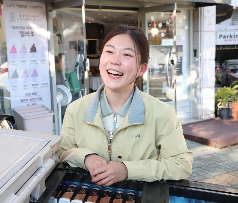 배달카트 끌며 나를 찾다… ‘육아퇴근’ 후 바리스타로 설렘 찾다… 은퇴 뒤 편의점 창업 활력 찾다