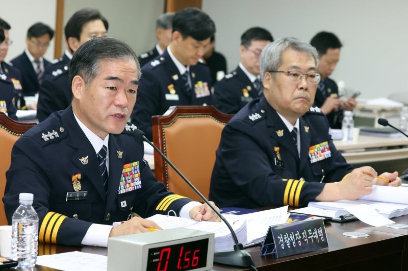 <b>경찰청</b>장 대행 “한동훈 딸 스펙 의혹, <b>재수사</b> 배제 안 해”