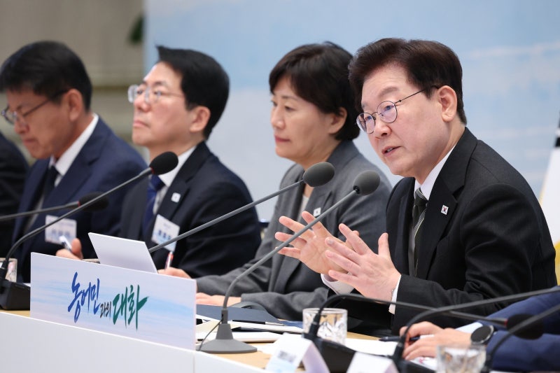 李 “<b>농지</b><b>조사</b> <b>송미령</b> 장관이 제안한 것”…국힘 “잘못되자 장관탓”