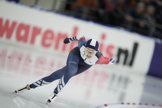 <b>김민선</b>, <b>월드컵</b> 6차대회 2차레이스 500m 은메달