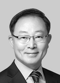 대통령 석방이 일깨운 더 근원적 문제[포럼]