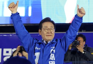 [속보]지상파 3사 ‘<b>이재명</b> 후보 <b>당선</b> 확실’