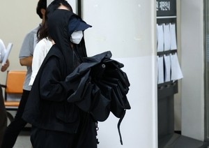‘아이브’ <b>장원영</b> 루머 유포 ‘<b>탈덕수용소</b>’, 소속사에 5000만원 <b>배상</b> ...