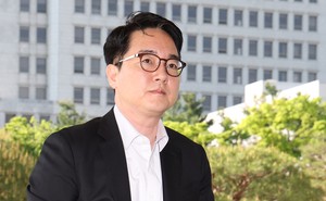 검찰, <b>심우정</b>-민정수석 ‘<b>비화폰 통화 의혹</b>’에 “사건 관련 아니다”
