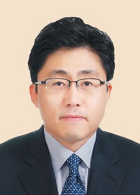 코리아 디스카운트 벗으려면… ‘공익법인’ ‘배당 확대’ 연결하라[기고]