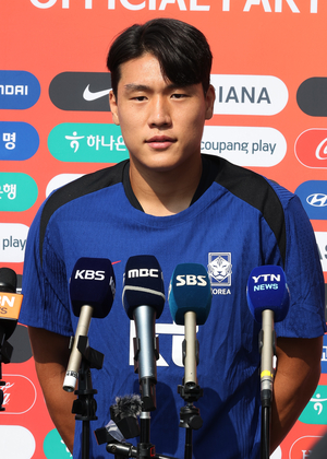 첫 승선 이호재·강상윤·변준수 “홍心 잡아라”