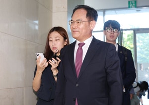 [속보] ‘尹정부 안보실’ <b>임종득 의원</b> 해병<b>특검</b> 피의자 신분 출석