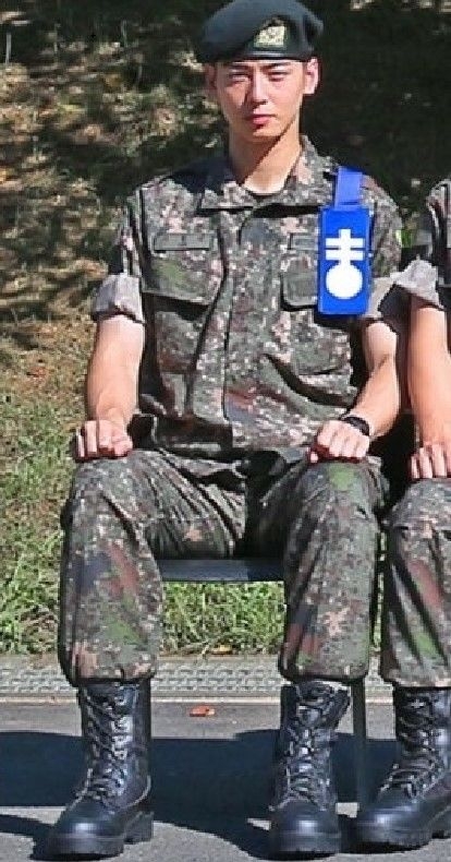 “군인 다 됐네” <b>차은우</b>, 중대장 <b>훈련병</b> 발탁