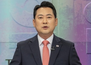 <b>장동혁</b>, 한동훈·<b>전한길</b> 질문에 “<b>전한길</b> <b>공천</b>”