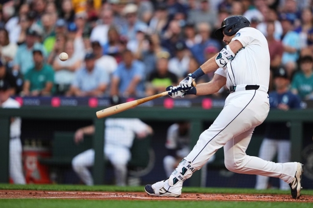 MLB 새 역사 쓰는 <b>롤리</b>, 포수 최초 단일 시즌 <b>50홈런</b>