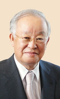 손경식 “노조법 이어 정년연장·근로단축 일방추진 땐 경쟁력 붕괴”