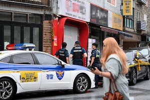 ‘피자집 칼부림 사건’의 이면…불황속 가맹점주 ‘울분’ 있었다