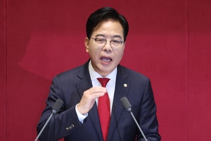 <b>송언석</b> “李<b>정부</b> 100일 혼용무도…일당 독재 폭주 멈추라”