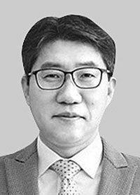 양평 공무원 비극, 객관적 규명 급하다[포럼]