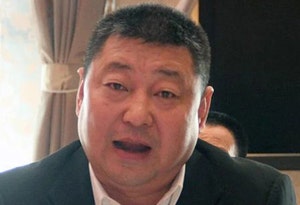 시진핑 동생 시위안핑 공식석상 깜짝 등장