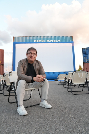 “한국영화 붕괴, 이젠 다르게 찍어야… AI에 ‘변화·생존’ 기대”