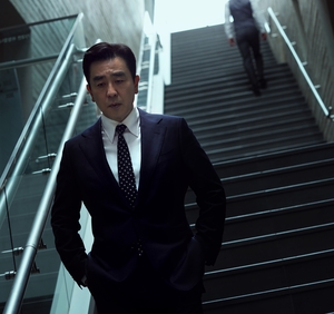 “나, 진짜 잘 살고 있는 건 맞나…” 25년차 부장의 ‘짠한’ 자아찾기