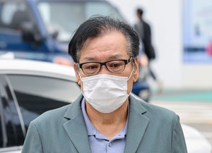 건진법사, “김건희와 직접 통화해 샤넬백 확인”