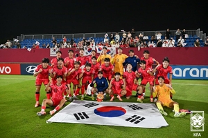 한국, <b>U-17 월드컵</b>서 코트디부아르 완파… 조 2위로 <b>32강 진출</b>