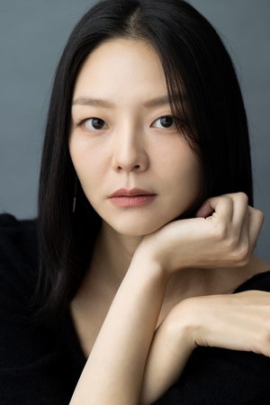 이솜, SBS 드라마 ‘<b>신이랑 법률사무소</b>’ 주연…엘리트 변호사役