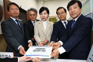 내란재판부 위헌 지적에도… 민주, ‘사법부 압박 4법’ 착착 진행