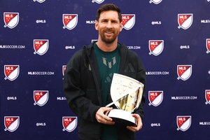 <b>메시</b>, <b>MLS</b> 역대 첫 2년 연속 <b>MVP</b>