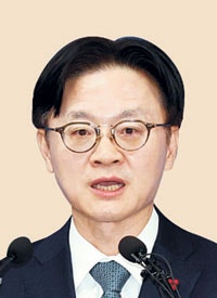 김정관 장관 “무보 혁신해야… 지역기업 지원 금융상품 필요”