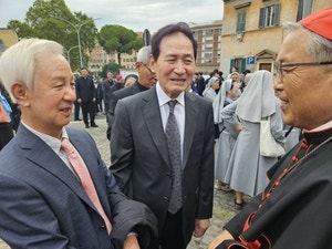“하도 잘 웃어서 ‘웃음 동자’ 별명… 병중에도 교황 함께 만났던 아우”[부고]