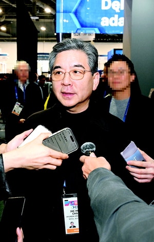 장재훈 “中기술 빠른 발전… 로봇 집중해야 할 시기”[CES 2026]