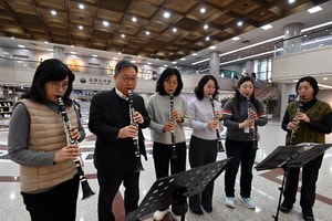 “클라리넷 연주에 심취… 점심 거를때도 있어요”[6시 퇴근 이후]