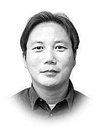 AI ‘국가 기반 모델’ 구축의 3대 원칙[시평]