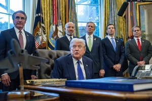 트럼프식 우크라戰 해법… 인도 관세 지렛대로 ‘푸틴 돈줄’ 차단