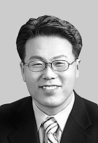 간과해선 안 될 ‘톱다운 통합’ 위험성[포럼]