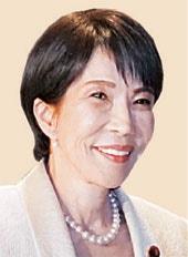 국민 52% “장기집권을” 지지율은 70%…선거 압승 후 인기 치솟는 다카이치