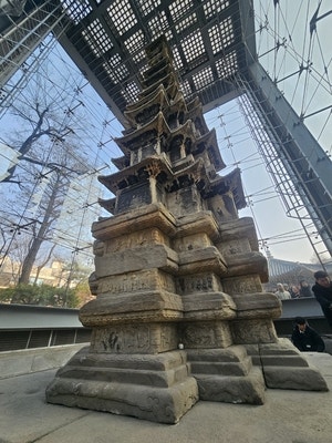 원각사지 십층석탑, 27년만에 직접본다