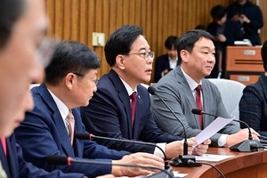 강선우 체포동의안 본회의 표결… 민주 의원 찬성표로 갈릴듯