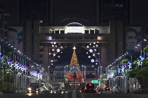 ‘신임 판사들, 잇단 친정부 판결’…2004년 대법관 20→32명, 베네수엘라의 모습