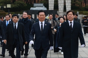 ‘국힘 표류’ TK민심 어디로… 민주 ‘김부겸 차출’ 한동훈 ‘세력결집’