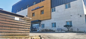 ‘3m담장 너머의 성폭행과 학대’…동네사람 아무도 몰랐던  ‘색동원의 비밀’