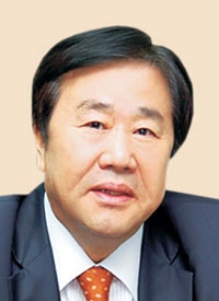 우오현 SM그룹 회장, 여주대에 23억원 기탁