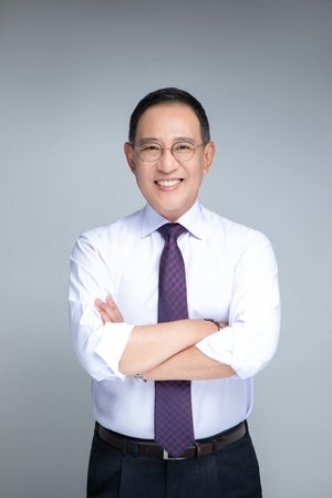 “고부가 집중”… 석화 불황 돌파하는 코오롱인더 허성 사장[CEO 스토리]